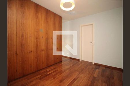 Casa à venda com 3 quartos, 382m² em Brooklin, São Paulo