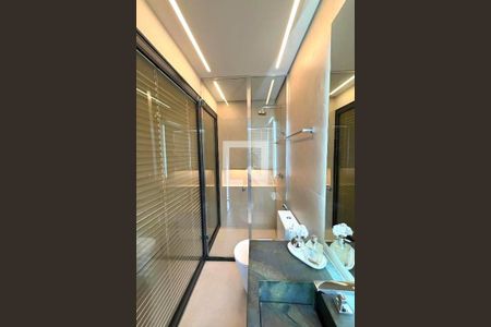 Apartamento à venda com 2 quartos, 90m² em Vila Olímpia, São Paulo