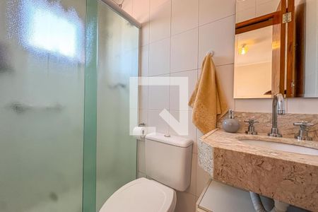 Banheiro da Suíte 1 de apartamento à venda com 3 quartos, 135m² em Vila Mariza, São Bernardo do Campo