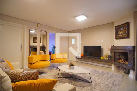 Sala de casa à venda com 5 quartos, 300m² em São Jorge, Novo Hamburgo
