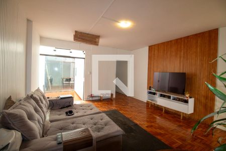 Sala de casa à venda com 2 quartos, 149m² em Vila Cordeiro, São Paulo