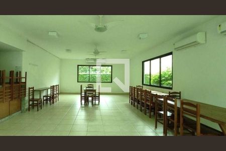 Apartamento à venda com 3 quartos, 120m² em Itaipu, Niterói