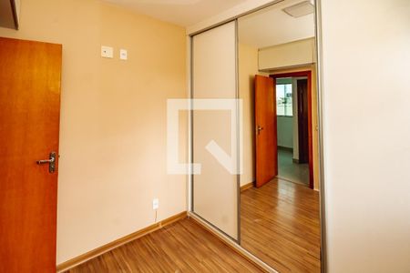Quarto  de apartamento para alugar com 2 quartos, 80m² em Castelo, Belo Horizonte