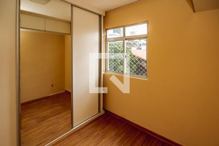 Quarto  de apartamento para alugar com 2 quartos, 80m² em Castelo, Belo Horizonte