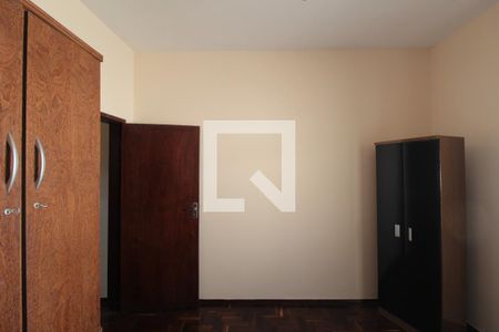 Quarto 1 de casa à venda com 2 quartos, 351m² em Glória, Belo Horizonte