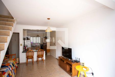 Sala de casa à venda com 2 quartos, 150m² em Conceição, Diadema