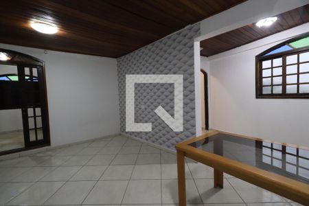 Sala 2 de casa para alugar com 5 quartos, 400m² em Vila Carrão, São Paulo