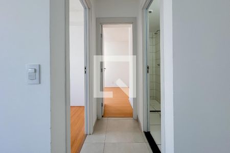 Corredor de apartamento para alugar com 2 quartos, 41m² em Vila Independencia, São Paulo