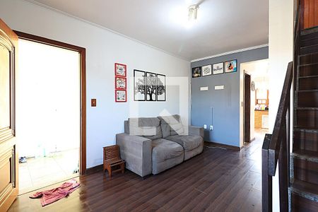 Sala de casa para alugar com 2 quartos, 110m² em Rubem Berta, Porto Alegre