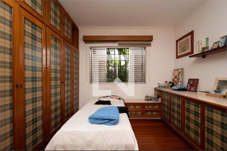 Casa à venda com 4 quartos, 284m² em Parque Colonial, São Paulo
