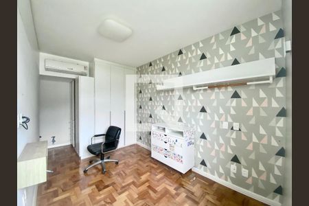 Quarto  de apartamento à venda com 3 quartos, 82m² em Leblon, Rio de Janeiro