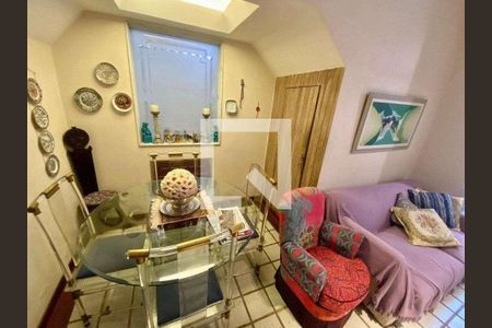 Casa à venda com 3 quartos, 109m² em Humaitá, Rio de Janeiro