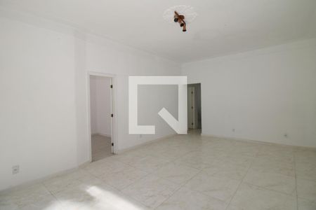 Sala de casa para alugar com 3 quartos, 300m² em Vila da Penha, Rio de Janeiro