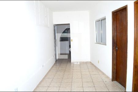 Sala de casa para alugar com 3 quartos, 90m² em Novo Alvorada, Belo Horizonte