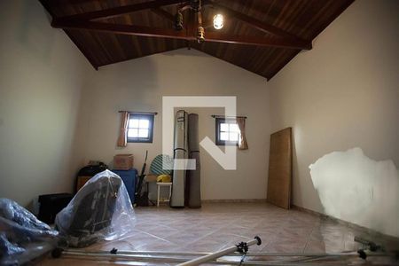 Casa à venda com 2 quartos, 360m² em Campestre, Santo André