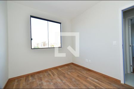Quarto 1 de apartamento à venda com 2 quartos, 140m² em Ipiranga, Belo Horizonte