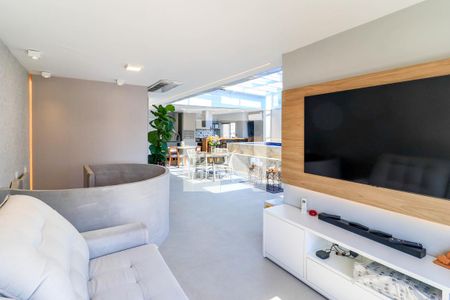 Sala de TV de apartamento à venda com 3 quartos, 185m² em Brooklin Novo, São Paulo