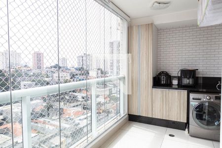 Sacada/Sala de apartamento à venda com 2 quartos, 61m² em Vila Endres, Guarulhos