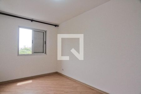 Quarto 1 de apartamento para alugar com 2 quartos, 64m² em Jardim Marilu, São Paulo