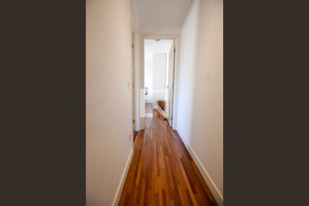 Corredor de apartamento à venda com 2 quartos, 79m² em Vila Andrade, São Paulo