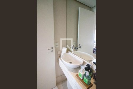 Lavabo de apartamento à venda com 2 quartos, 159m² em Santo Amaro, São Paulo