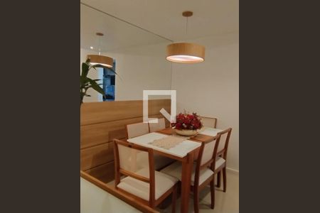 Sala de apartamento à venda com 2 quartos, 64m² em Barra da Tijuca, Rio de Janeiro