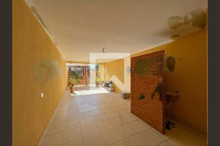 Casa à venda com 3 quartos, 176m² em Vila Pires, Santo André