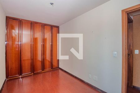 Quarto 1 de apartamento à venda com 2 quartos, 81m² em Auxiliadora, Porto Alegre
