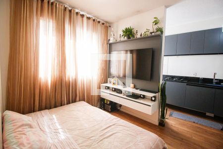 Sala de apartamento para alugar com 2 quartos, 40m² em Parque Reboucas, São Paulo