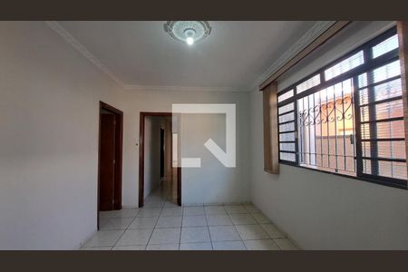 Casa à venda com 3 quartos, 240m² em Jardim Chapadão, Campinas