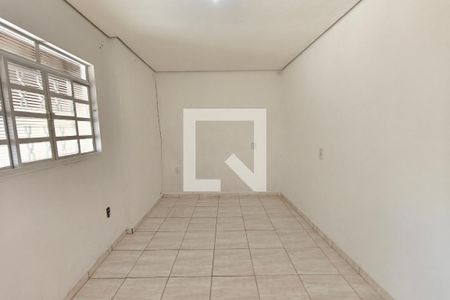 Sala de casa à venda com 4 quartos, 250m² em Jardim Rossin, Campinas