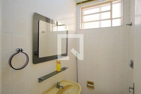 Lavabo de casa à venda com 4 quartos, 130m² em Vila Granada, São Paulo