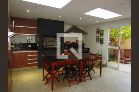 Casa à venda com 4 quartos, 180m² em Dos Casa, São Bernardo do Campo
