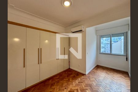 Suíte de apartamento para alugar com 2 quartos, 70m² em Copacabana, Rio de Janeiro