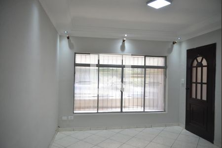 Sala de casa para alugar com 2 quartos, 110m² em Vila Homero Thon, Santo André