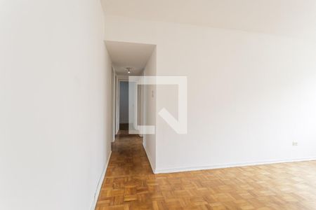 Sala de apartamento para alugar com 3 quartos, 70m² em Moema, São Paulo