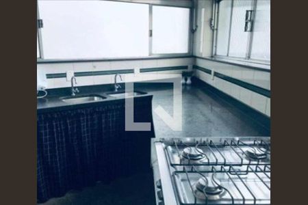 Casa à venda com 3 quartos, 174m² em Vila Ester (Zona Norte), São Paulo