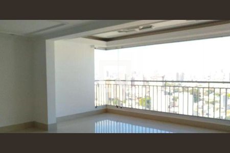 Apartamento à venda com 3 quartos, 237m² em Vila Zilda, São Paulo