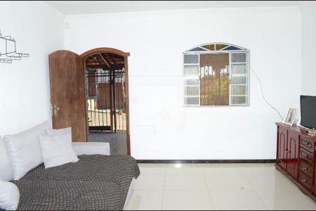 Sala de casa para alugar com 4 quartos, 280m² em Ribeiro de Abreu, Belo Horizonte