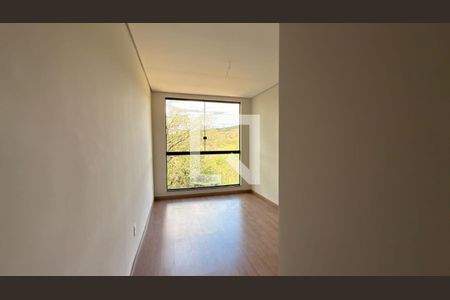 Casa à venda com 3 quartos, 133m² em Vila Rica, Lagoa Santa