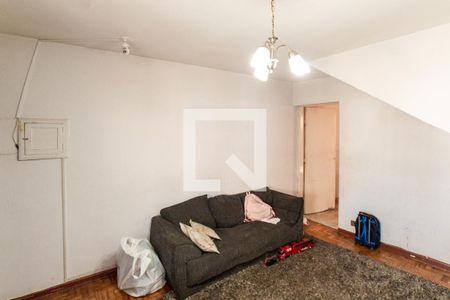 Sala de casa à venda com 3 quartos, 200m² em Vila Cachoeira, São Paulo