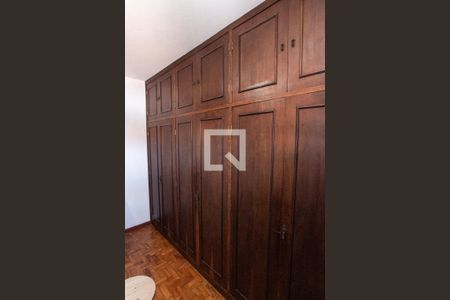 Quarto 1 de casa à venda com 3 quartos, 200m² em Vila Cachoeira, São Paulo