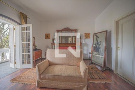 Casa à venda com 3 quartos, 350m² em Pacaembu, São Paulo