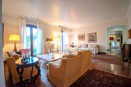 Casa à venda com 4 quartos, 560m² em Paraíso, São Paulo
