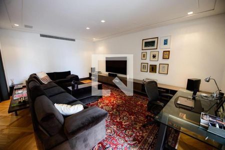 Apartamento à venda com 4 quartos, 580m² em Cerqueira César, São Paulo