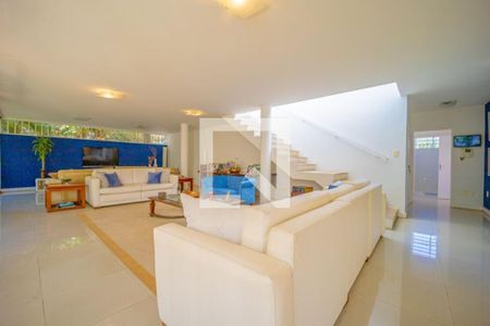 Casa à venda com 4 quartos, 800m² em Pacaembu, São Paulo