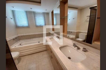 Apartamento à venda com 4 quartos, 280m² em Pompeia, São Paulo