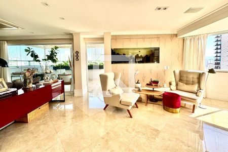 Apartamento à venda com 3 quartos, 205m² em Pompeia, São Paulo