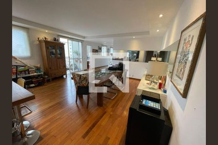 Apartamento à venda com 3 quartos, 260m² em Água Branca, São Paulo