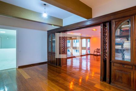 Apartamento à venda com 3 quartos, 337m² em Higienópolis, São Paulo